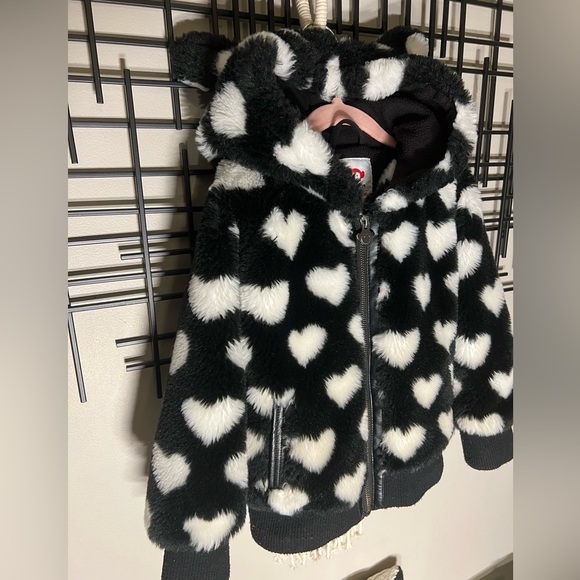 APPAMAN FAUX FUR HEART HOODED COAT EARS BLACK WHITE HEARTS HOOD JACKET BOMBER 6 - Picture 2 of 12